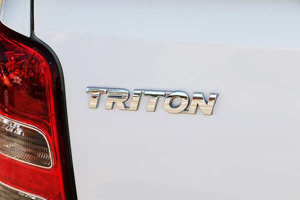 2015 Mitsubishi Triton Exceed MQ 4X4