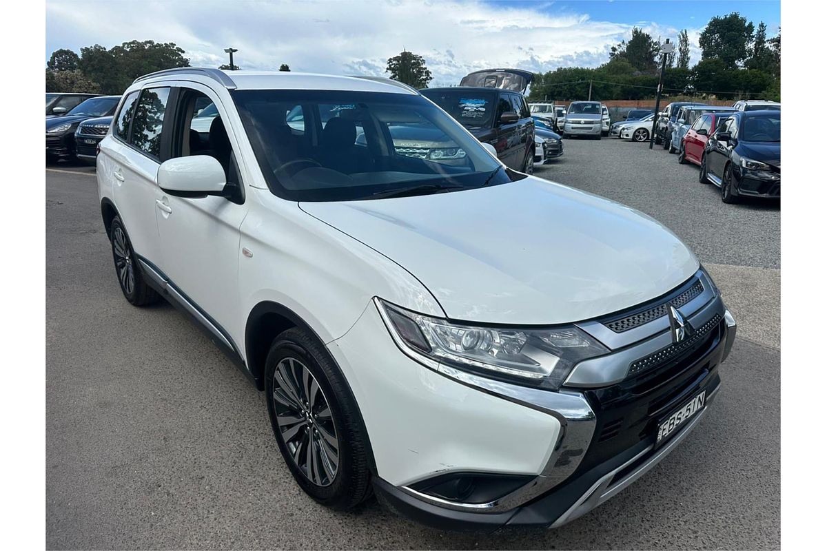 2019 Mitsubishi Outlander ES 7 SEAT (2WD) ZL MY19