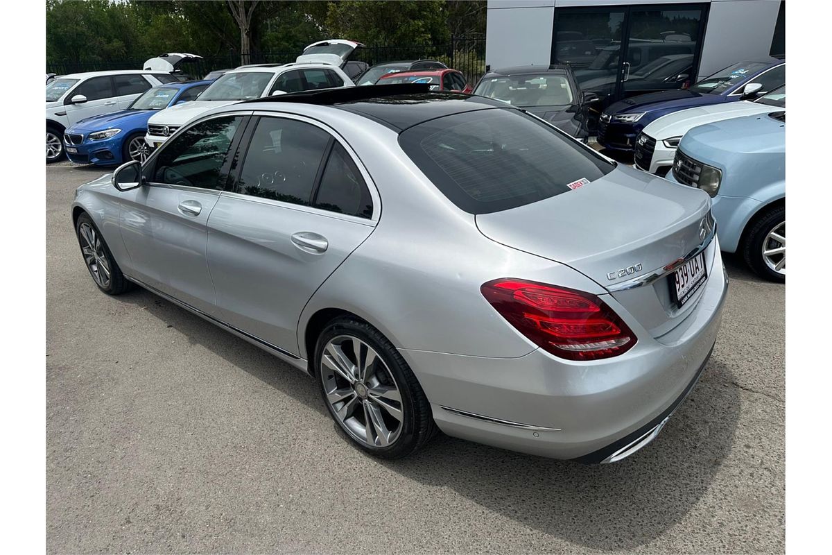 2014 Mercedes-Benz 200  205