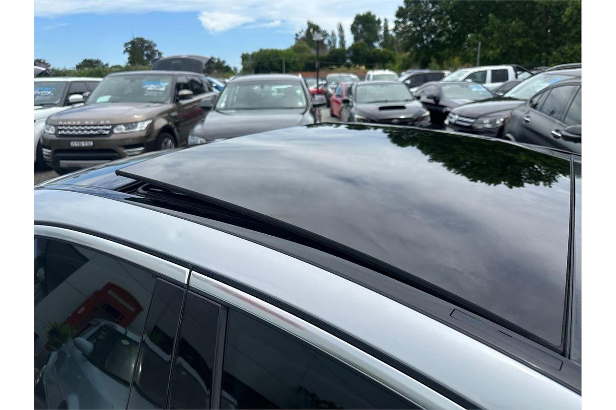 2014 Mercedes-Benz 200  205