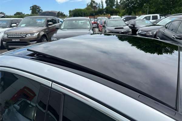 2014 Mercedes-Benz 200  205