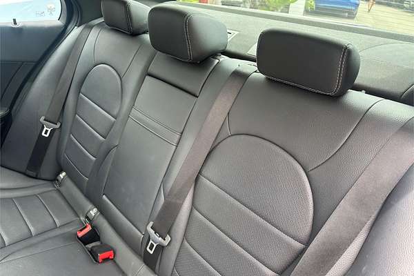 2014 Mercedes-Benz 200  205