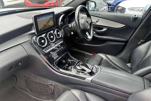 2014 Mercedes-Benz 200  205