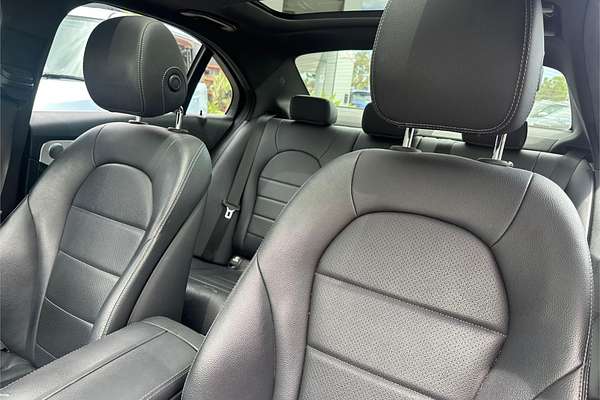 2014 Mercedes-Benz 200  205