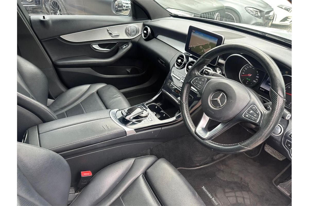 2014 Mercedes-Benz 200  205