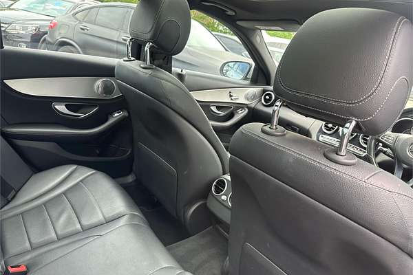 2014 Mercedes-Benz 200  205