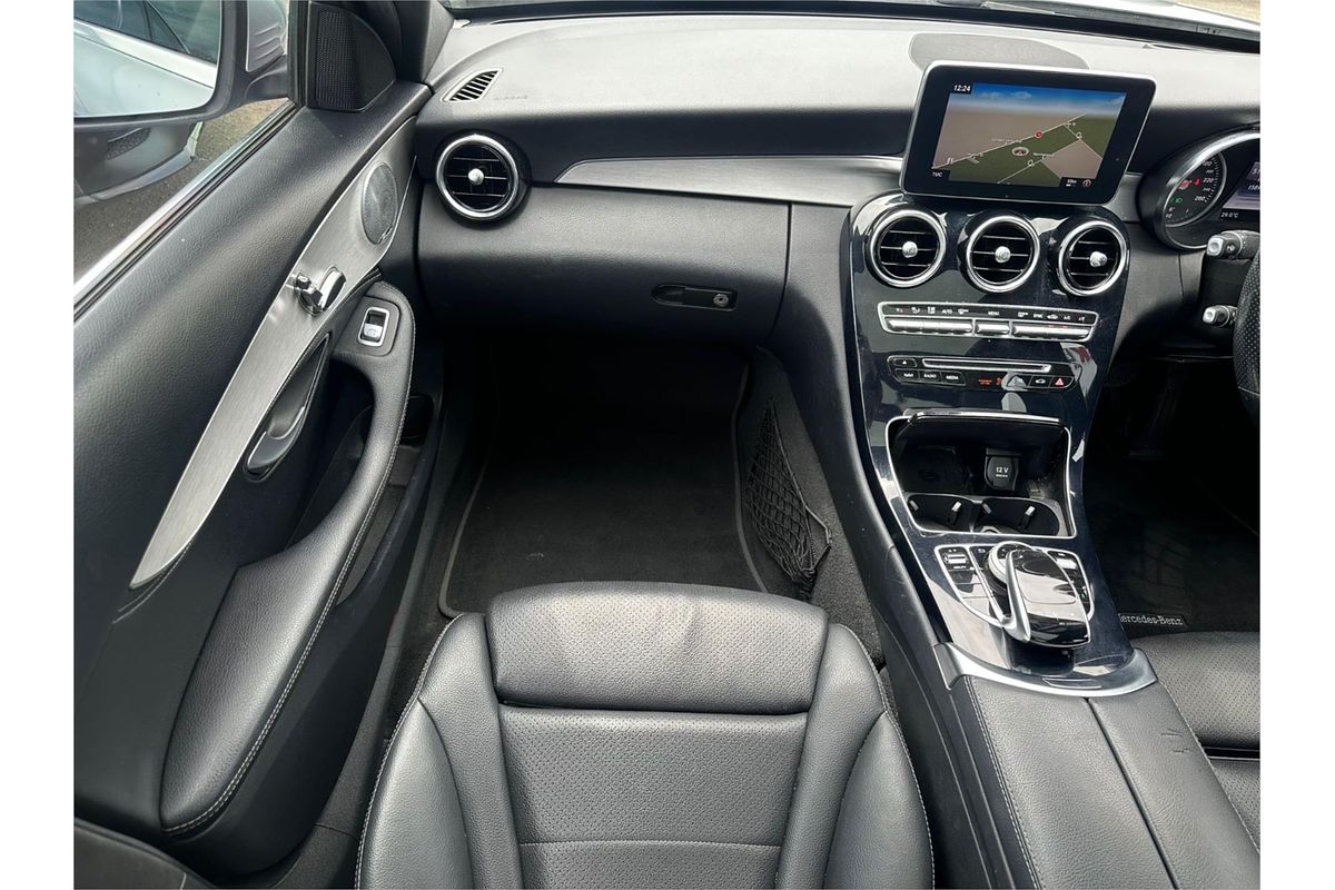 2014 Mercedes-Benz 200  205