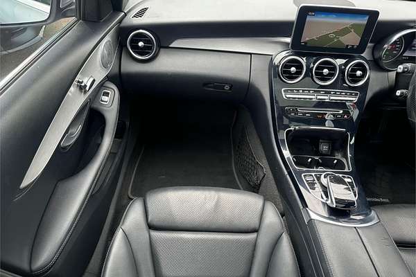 2014 Mercedes-Benz 200  205