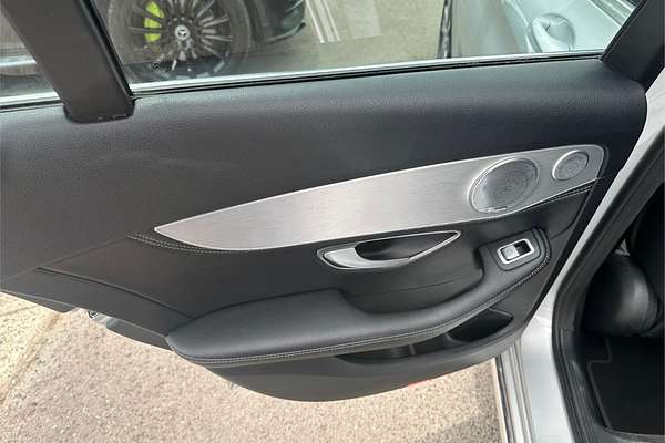 2014 Mercedes-Benz 200  205