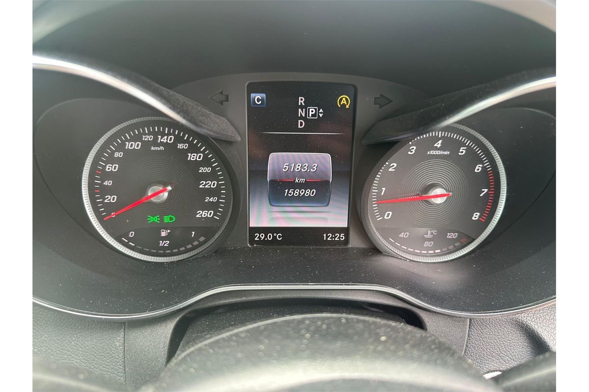 2014 Mercedes-Benz 200  205