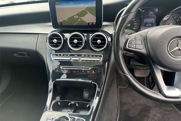 2014 Mercedes-Benz 200  205