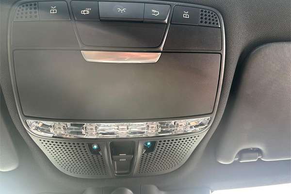 2014 Mercedes-Benz 200  205