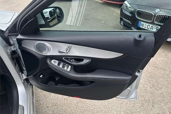 2014 Mercedes-Benz 200  205