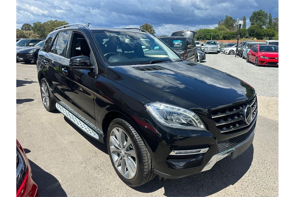 2012 Mercedes-Benz M-Class ML350 BlueTEC W166