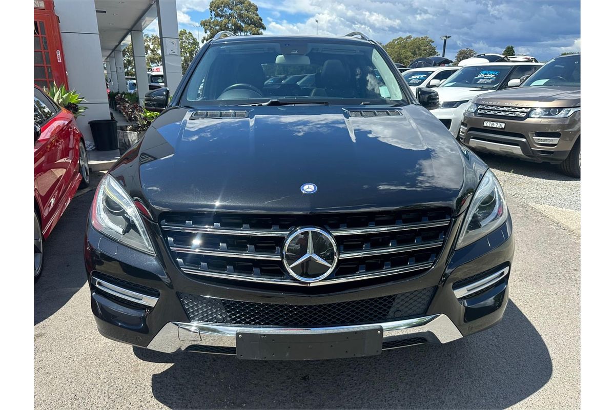 2012 Mercedes-Benz M-Class ML350 BlueTEC W166