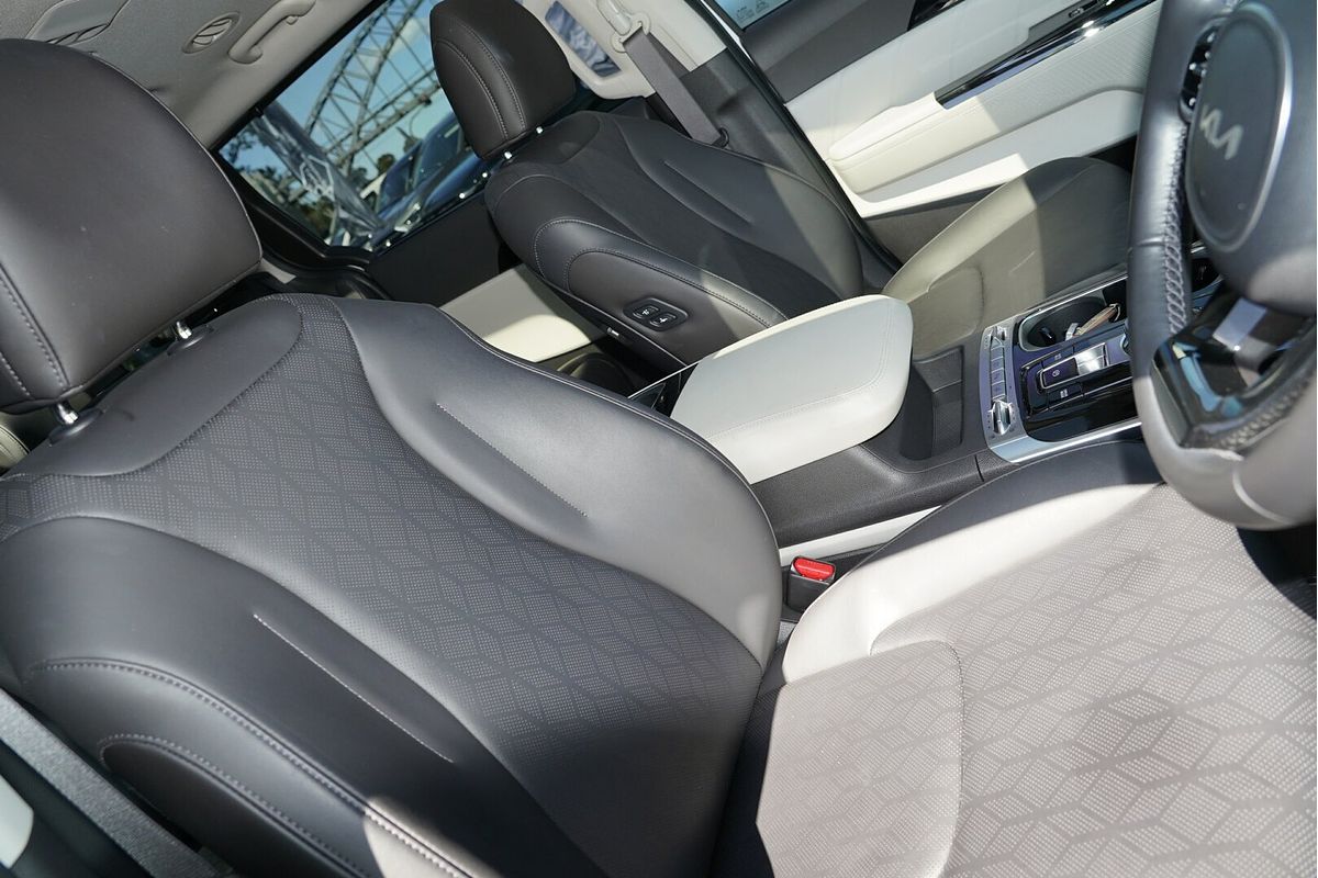 2022 Kia Carnival Platinum KA4