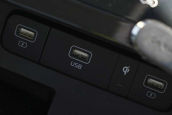 2022 Kia Carnival Platinum KA4