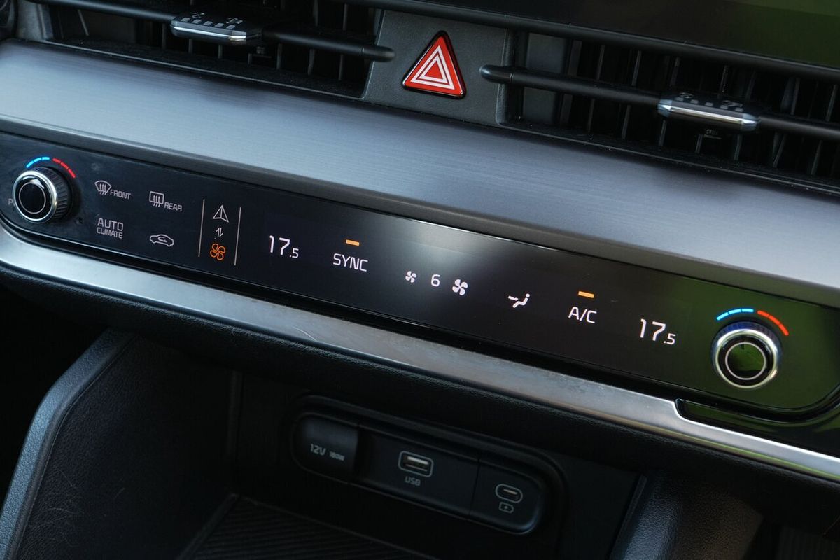 2022 Kia Sportage SX NQ5