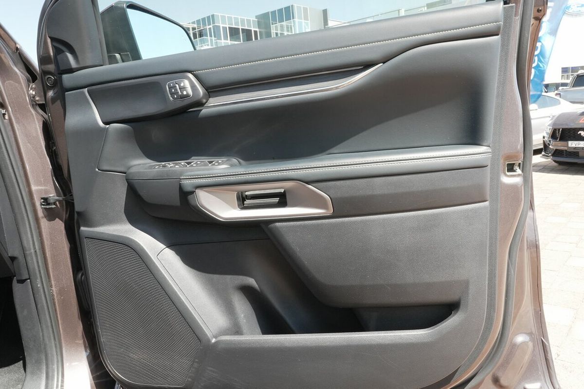 2022 Ford Everest Platinum 3.0L