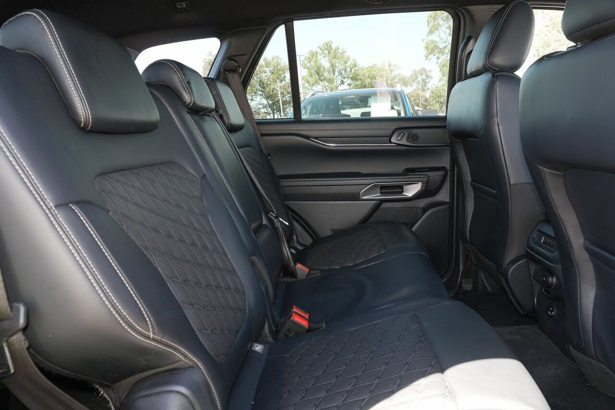 2022 Ford Everest Platinum 3.0L