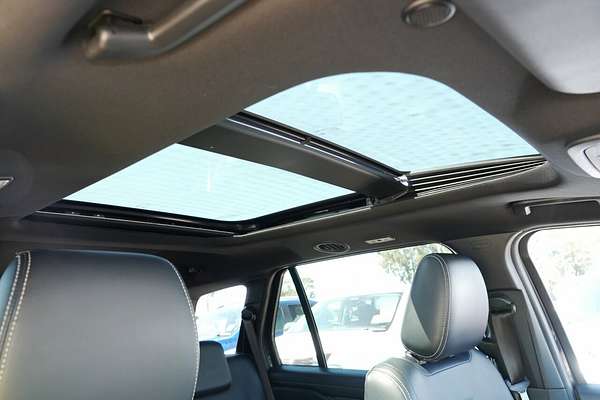 2022 Ford Everest Platinum 3.0L