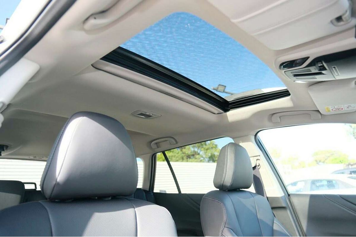 2024 Subaru Outback AWD Touring 6GEN