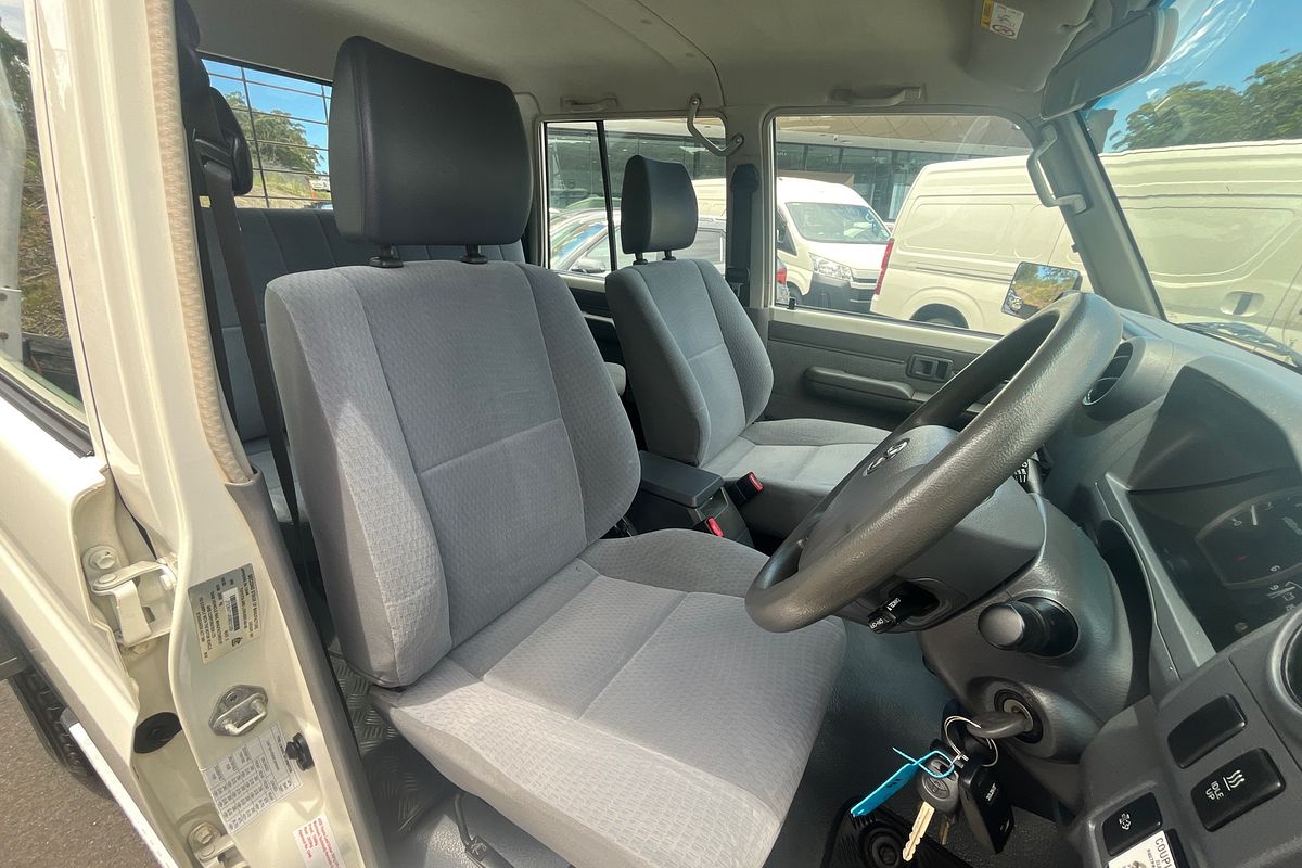 2020 Toyota Landcruiser GXL VDJ79R