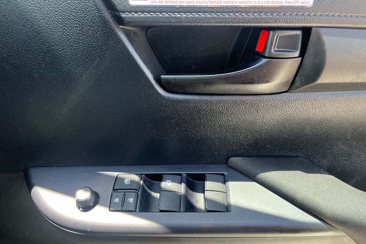 2022 Toyota Hilux SR GUN126R 4X4