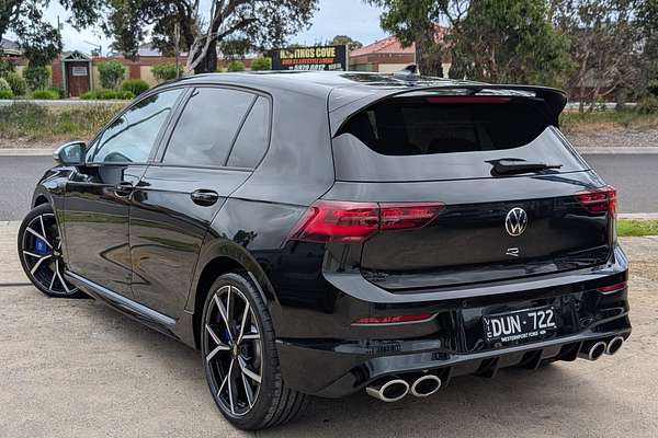 2024 Volkswagen Golf R 8