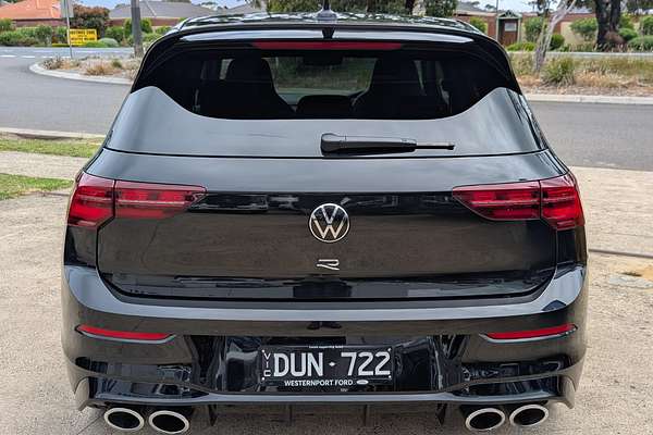 2024 Volkswagen Golf R 8