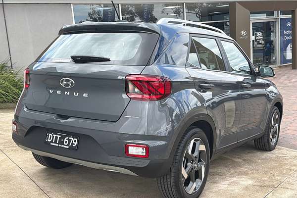 2025 Hyundai Venue Active QX.V5