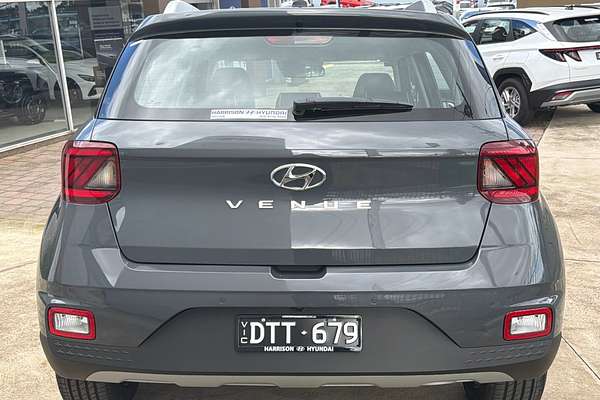 2025 Hyundai Venue Active QX.V5
