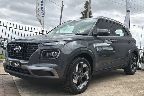 2025 Hyundai Venue Active QX.V5