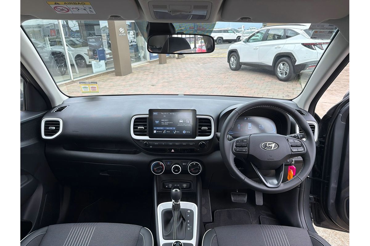 2025 Hyundai Venue Active QX.V5