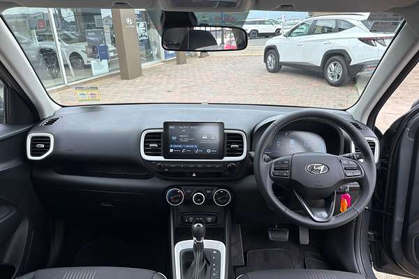 2025 Hyundai Venue Active QX.V5