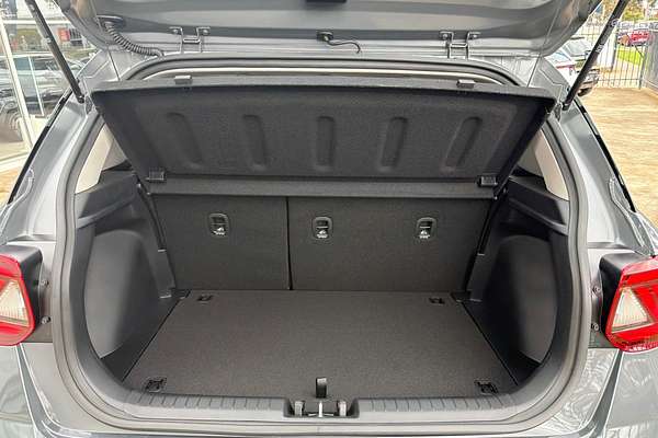 2025 Hyundai Venue Active QX.V5