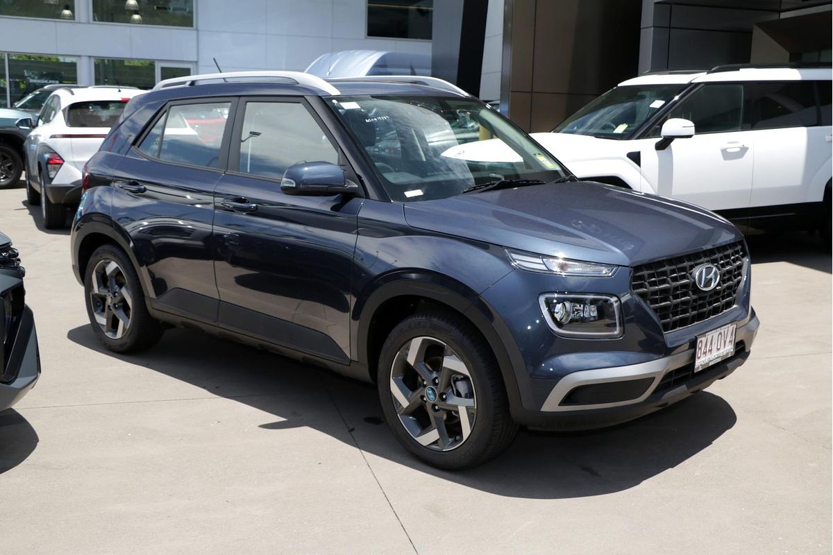 2025 Hyundai Venue Active QX.V5