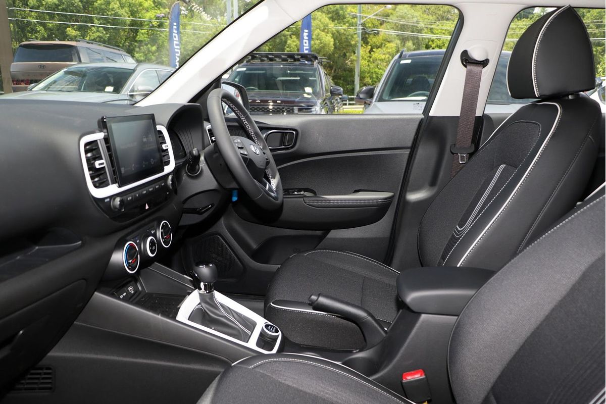 2025 Hyundai Venue Active QX.V5