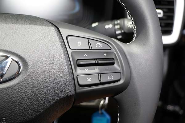 2025 Hyundai Venue Active QX.V5