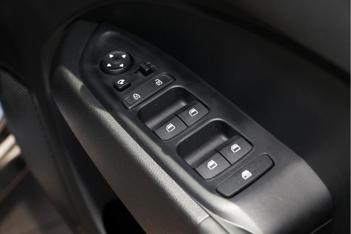 2025 Hyundai Venue Active QX.V5