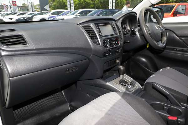 2020 Mitsubishi Triton GLX MR Rear Wheel Drive