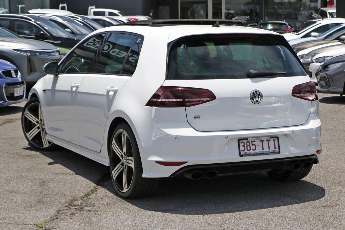 2014 Volkswagen Golf R 7