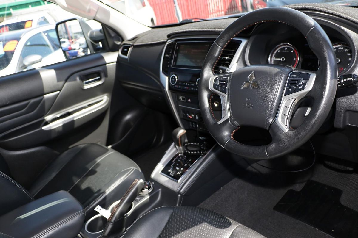 2020 Mitsubishi Triton GSR MR 4X4