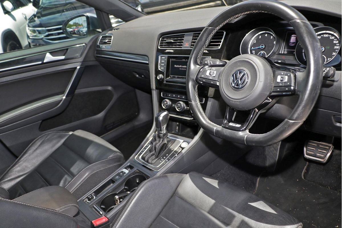 2014 Volkswagen Golf R 7