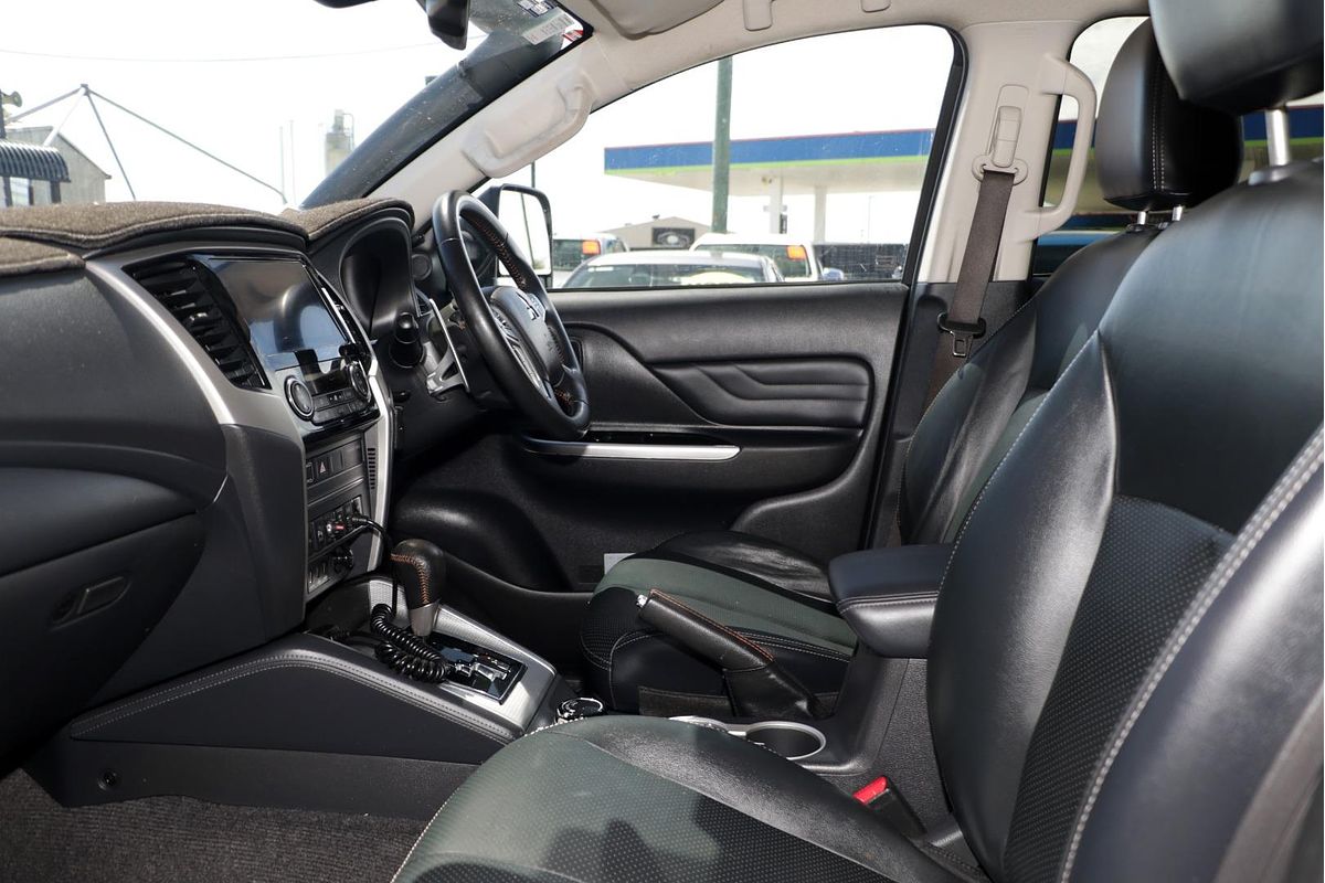 2020 Mitsubishi Triton GSR MR 4X4