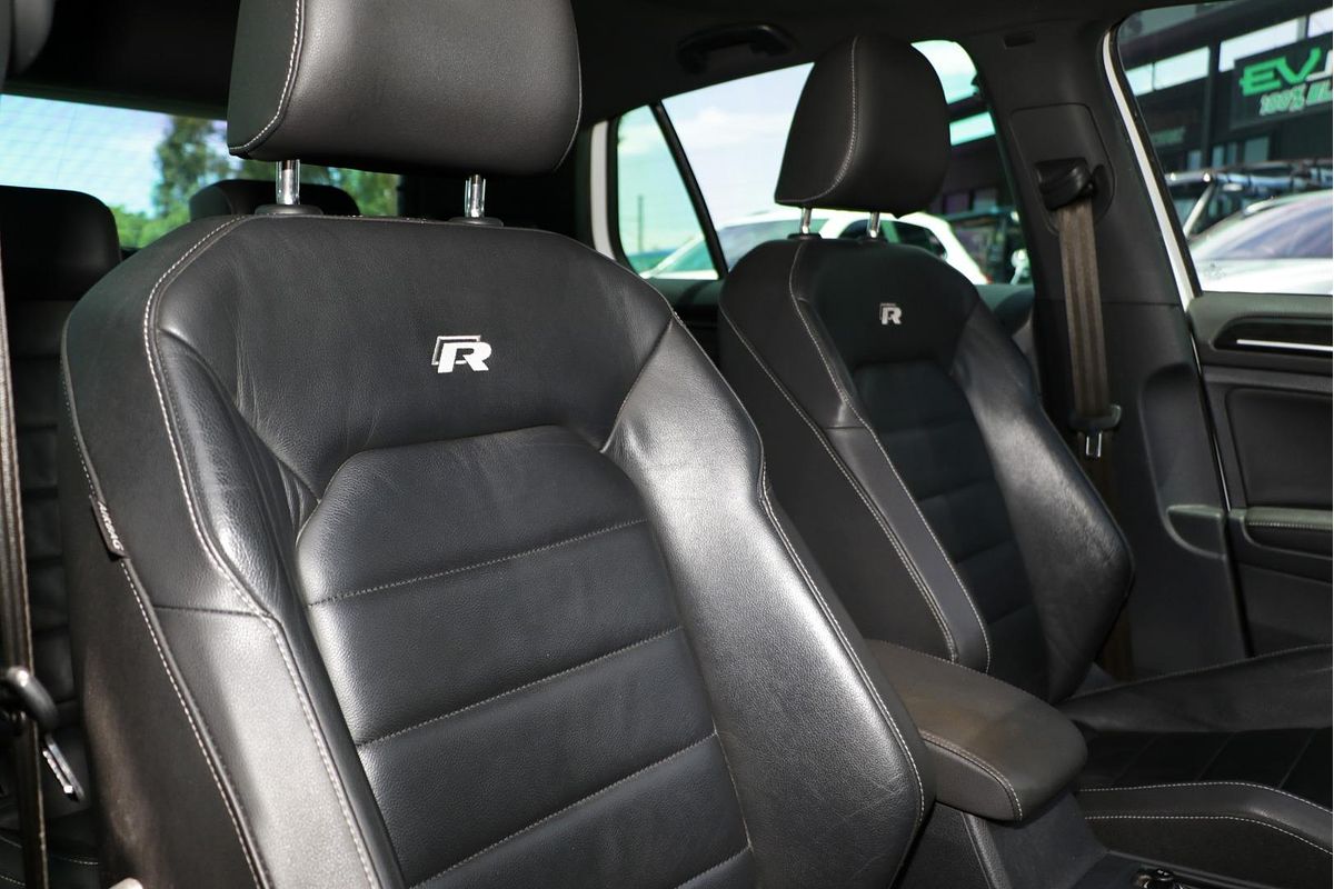 2014 Volkswagen Golf R 7