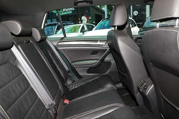 2014 Volkswagen Golf R 7