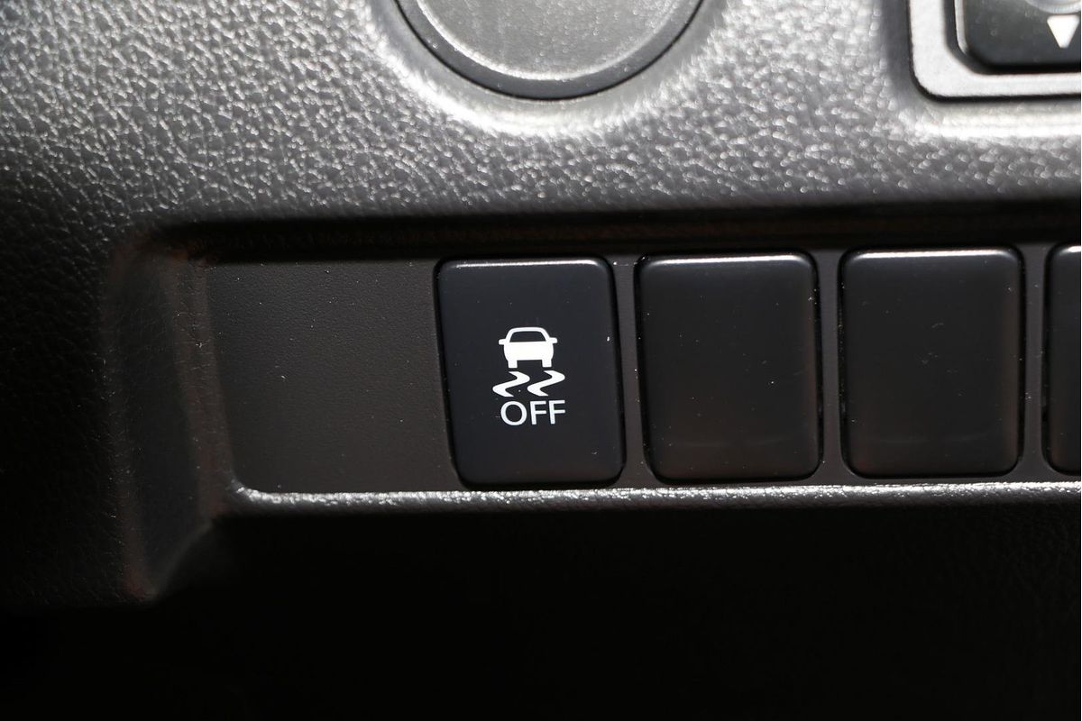 2020 Mitsubishi Triton GLX MR Rear Wheel Drive