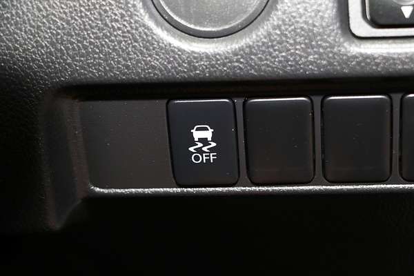 2020 Mitsubishi Triton GLX MR Rear Wheel Drive