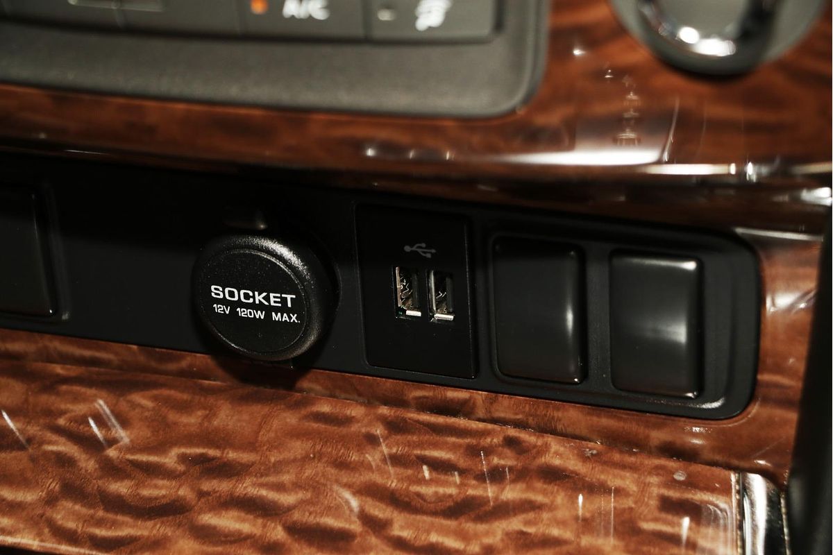 2020 Nissan Patrol Ti Y62 Series 5